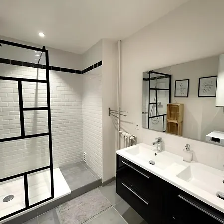 Apartment Le Contemporain Nimes